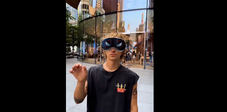 На&rsquo;ви из &laquo;Аватара&raquo;, Человек-паук, Железный человек и другие герои. Пользователи Apple Vision Pro уже научились эффектно кастомизировать гарнитуру